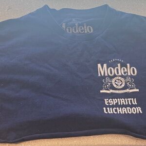 Modelo "Espiritu Luchador" Navy Graphic Tee